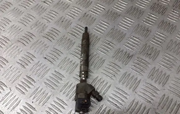 Chrysler PT Cruiser Fuel injectors set 0445110200