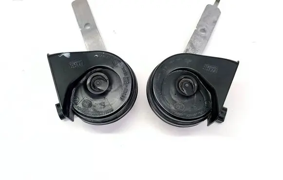 BMW X5 F15 Horn signal 7353191 7353193