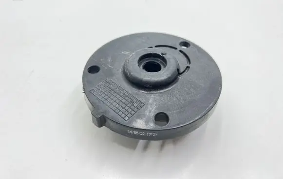 Mercedes-Benz C W205 Rear coil spring rubber mount 0113784A