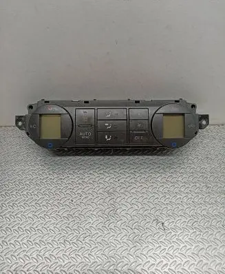 Ford Focus Climate control unit 6N4T18C612AC 0259A W5AA23512