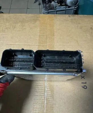 Volkswagen Transporter - Caravelle T5 Engine control unit/module 038906016AL 0281014254