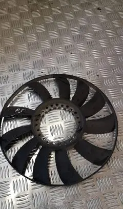Volkswagen PASSAT B5 Fan impeller 058121301b