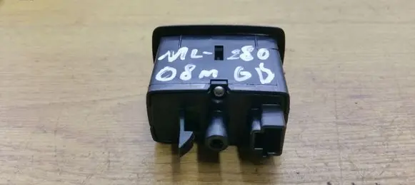 Mercedes-Benz ML W164 Electric window control switch A2518200510