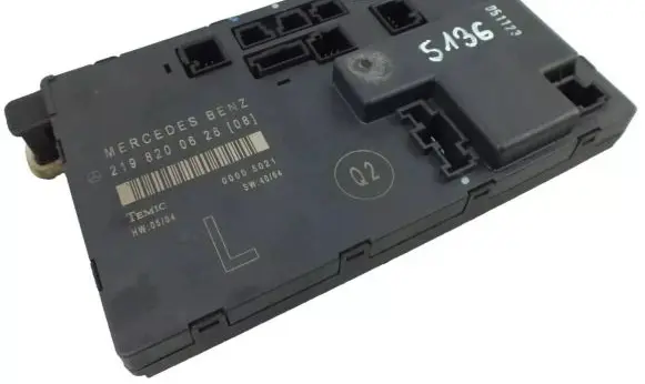 Mercedes-Benz CLS C219 Door control unit/module 2198200626
