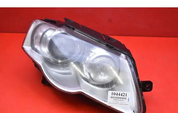 Volkswagen PASSAT B6 Headlight/headlamp 3C0941752G