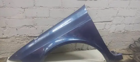 Renault Laguna II Fender