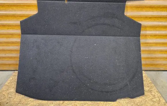 Trunk/boot floor carpet liner