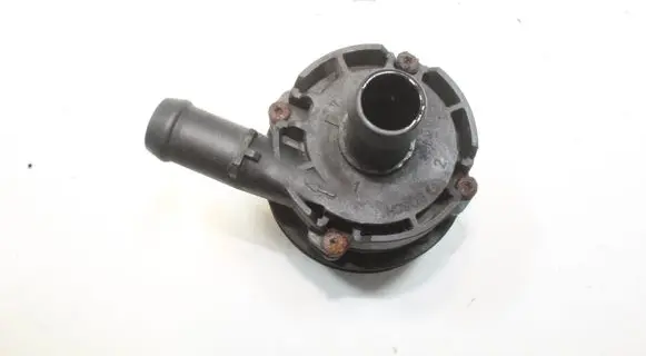Mercedes-Benz GLA W156 Electric auxiliary coolant/water pump A0005000686