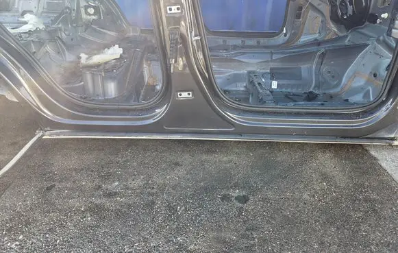 Volvo XC60 Sill 000000066