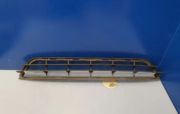 Volvo V60 Front bumper lower grill 31323858