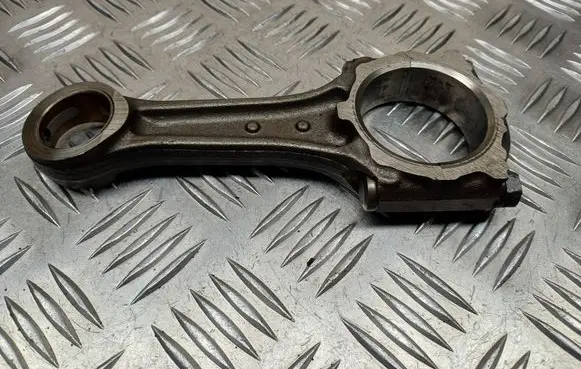 Opel Astra H Connecting rod/conrod 