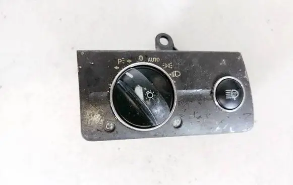 Mercedes-Benz E W211 Light switch 2115450104