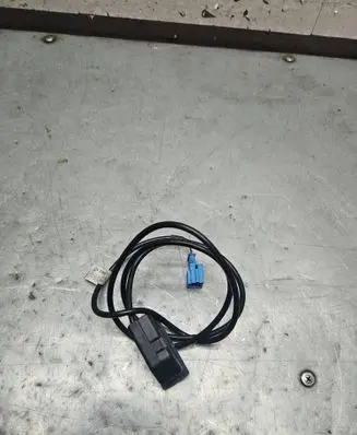 Mercedes-Benz B W246 W242 AUX in-socket connector A2468201915