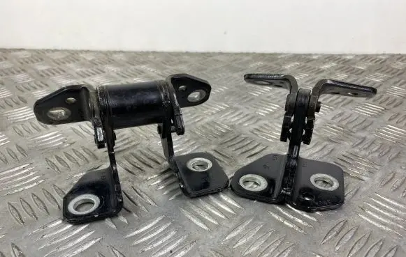 Jeep Grand Cherokee Rear door hinge set 