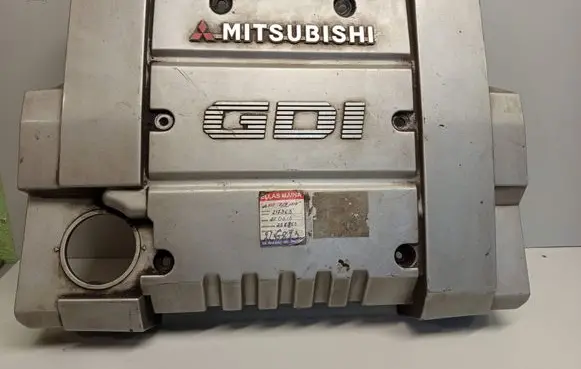 Mitsubishi Carisma Engine cover (trim) MD347865