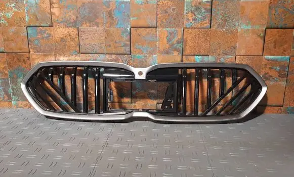BMW 1 F70 Front grill 5A3CF60 51135A3CF60