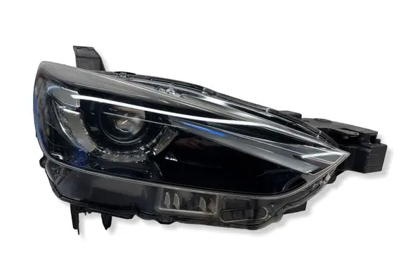Mazda CX-3 Headlight/headlamp D10E51030