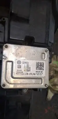 Audi A8 S8 D4 4H Xenon control unit/module 28404739