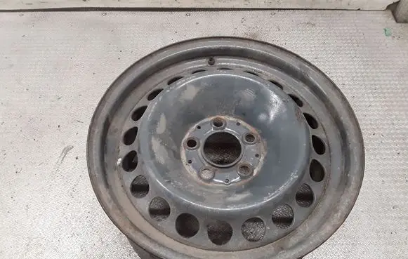 Mercedes-Benz E W210 R16 steel rim 2104000802