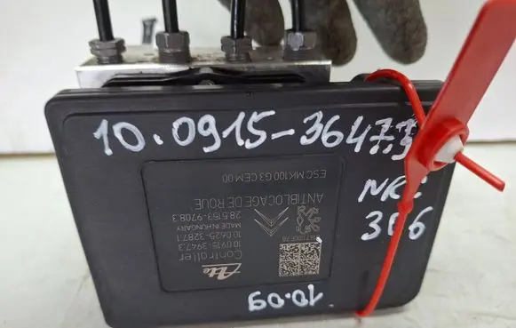 Peugeot 208 I ABS control unit/module S27647306 9817031680 10022007544