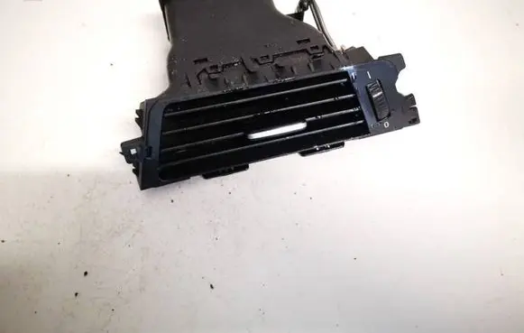 BMW 3 E90 E91 Dash center air vent grill 642291304609 64229130460