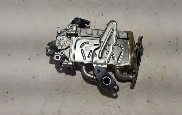 Mercedes-Benz GLE W167 EGR valve cooler A6541409100