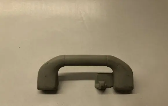 Mercedes-Benz C W204 Rear interior roof grab handle A2048100151