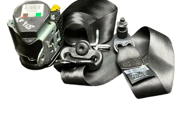 Ford Focus Front seatbelt BM5161294ACW 617231800 617232000