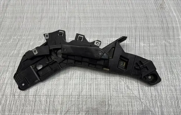Ram ProMaster Front fog light trim/grill 1391282080