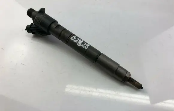 Volvo XC60 Fuel injector 31272690 G2828