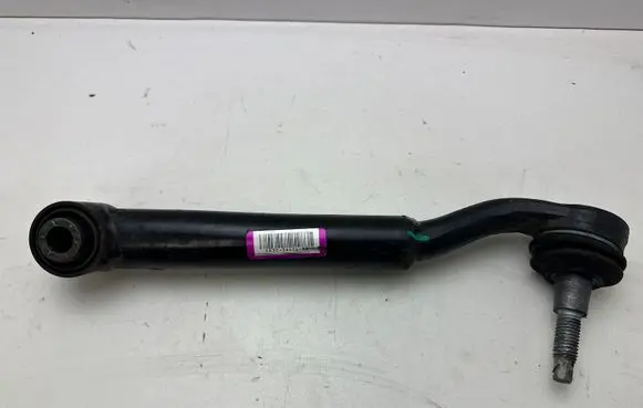 Ford Mustang VI Front lower control arm/wishbone FR3C3A424AA