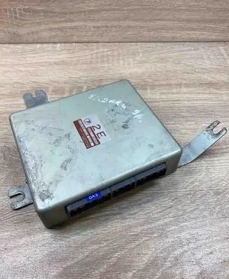 Subaru Legacy Engine control unit/module ECU 22611AC390 A18000DA3 6215
