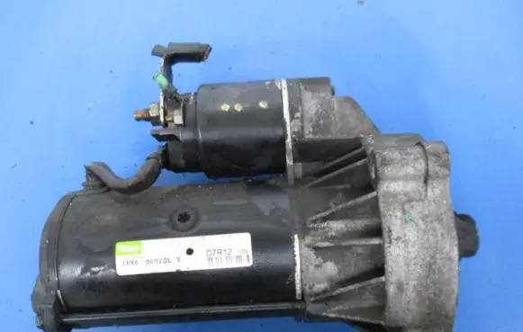 Peugeot 406 Starter motor