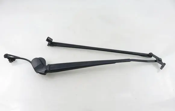 Toyota Yaris Front wiper blade arm 