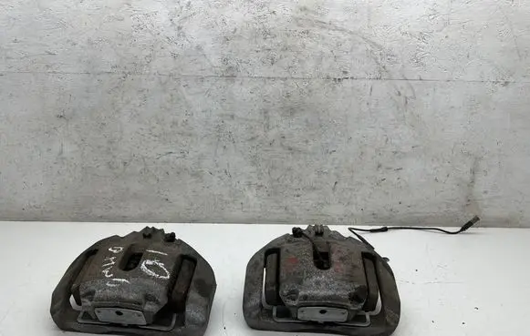 BMW 5 F10 F11 Front brake caliper