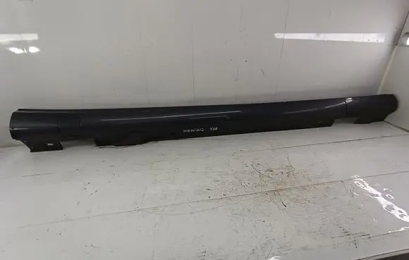 Mercedes-Benz E W212 Sill A2126901640R A2126981830R