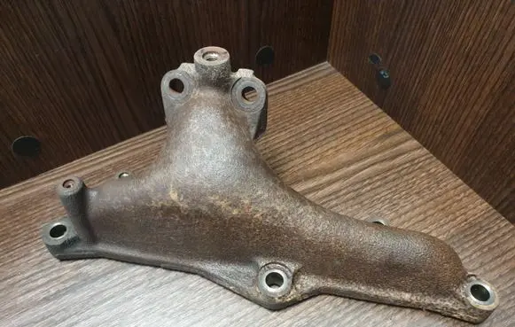 Toyota Corolla E120 E130 Exhaust manifold 171410N010 1714133040