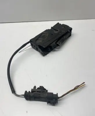 Volvo XC90 Engine bonnet/hood lock/catch 31479076