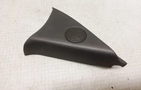 Opel Astra G Other front door trim element 90521952