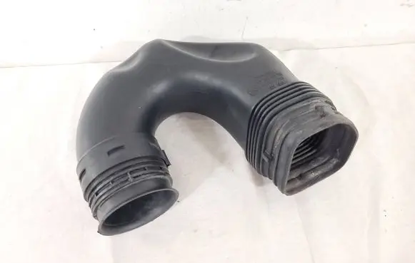 Volkswagen Golf V Air intake duct part 1K0129618AN