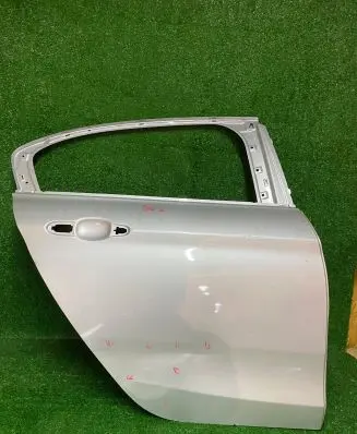 Fiat Tipo Rear door