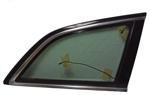 Audi Q7 4L Rear side window 4L0845300R