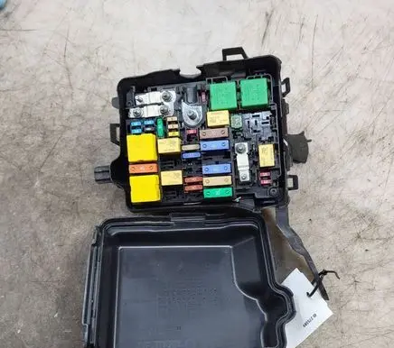 Citroen C3 Aircross Fuse box set 9671924480