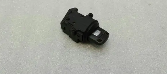 BMW 5 E60 E61 Ignition lock 6954722