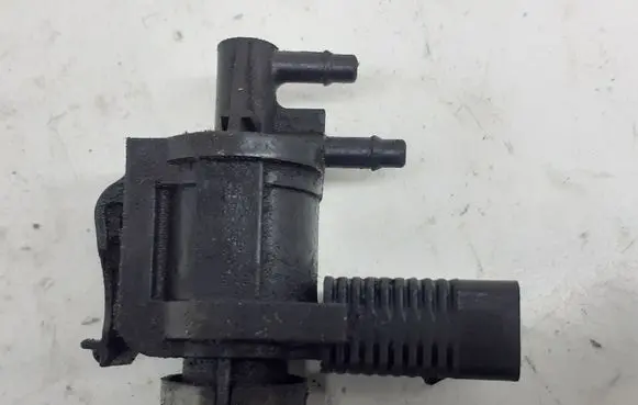 Seat Alhambra (Mk1) Turbo solenoid valve 1J0906283C