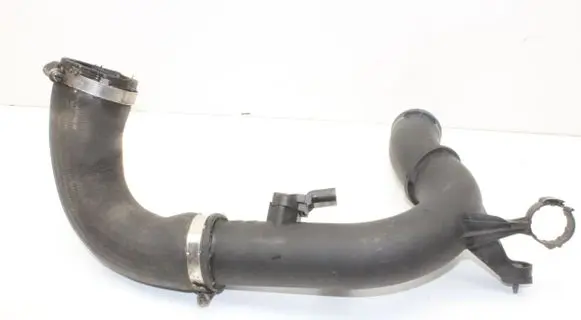 Audi A3 S3 8V Intercooler hose/pipe 5Q0145770B