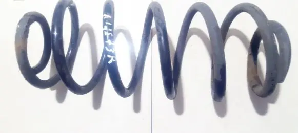 Toyota Yaris Rear coil spring