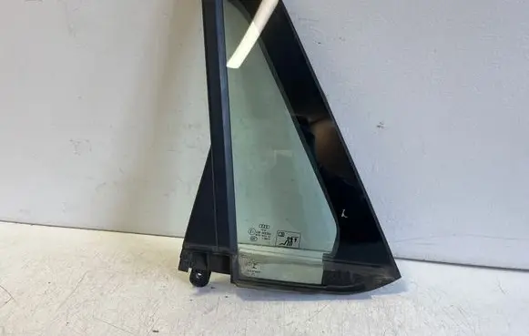 Audi Q2 - Rear vent window glass 81A845213