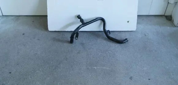 Audi A5 8T 8F Engine coolant pipe/hose 059121070E