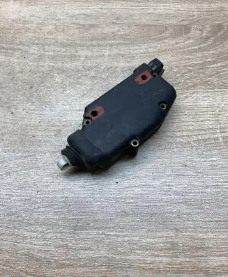 Opel Vectra B Central locking motor 90274241
